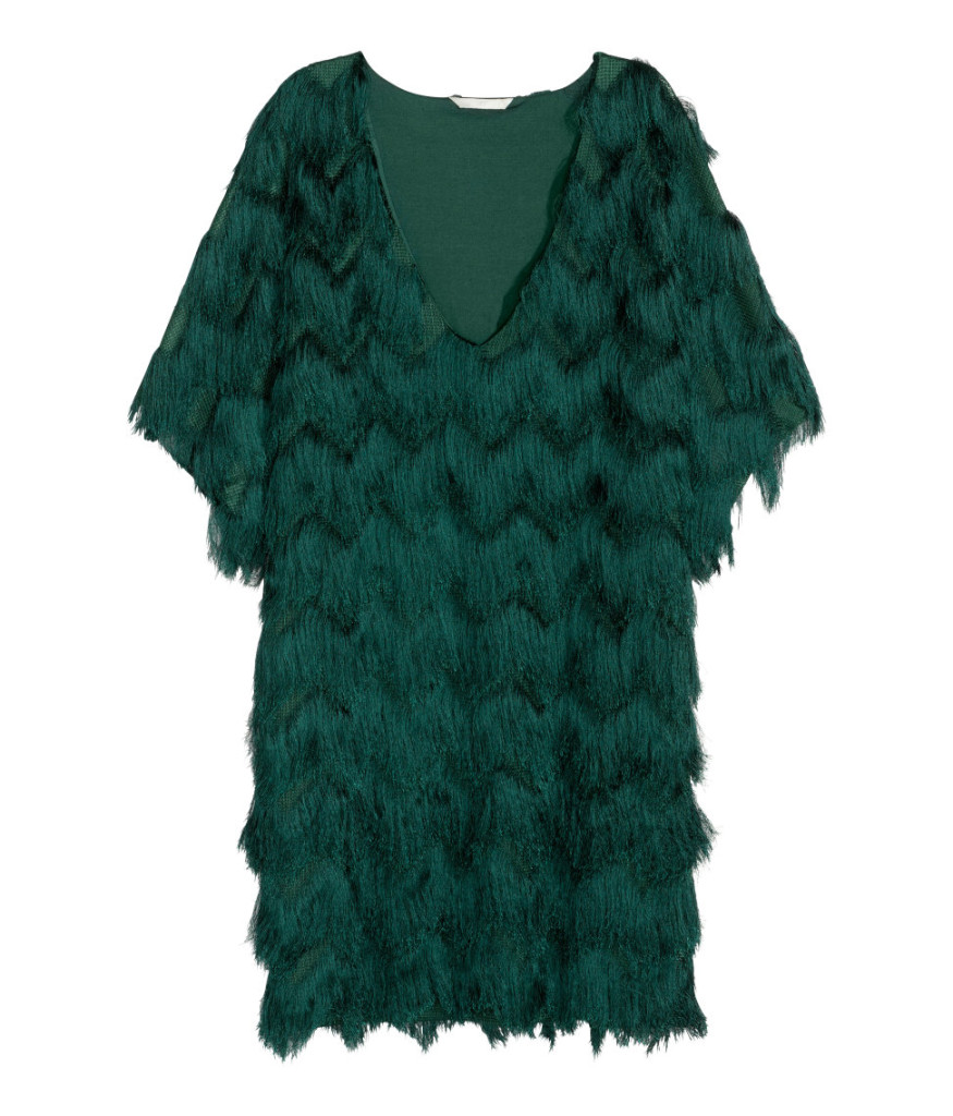 H&M-Kleid in Dunkelgrün mit Fransen - perfekt für den modischen Silvester-Party-Auftritt 2015.